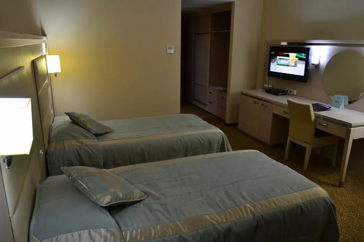 GRANDBELISH_SHABAVIZ (19).jpg